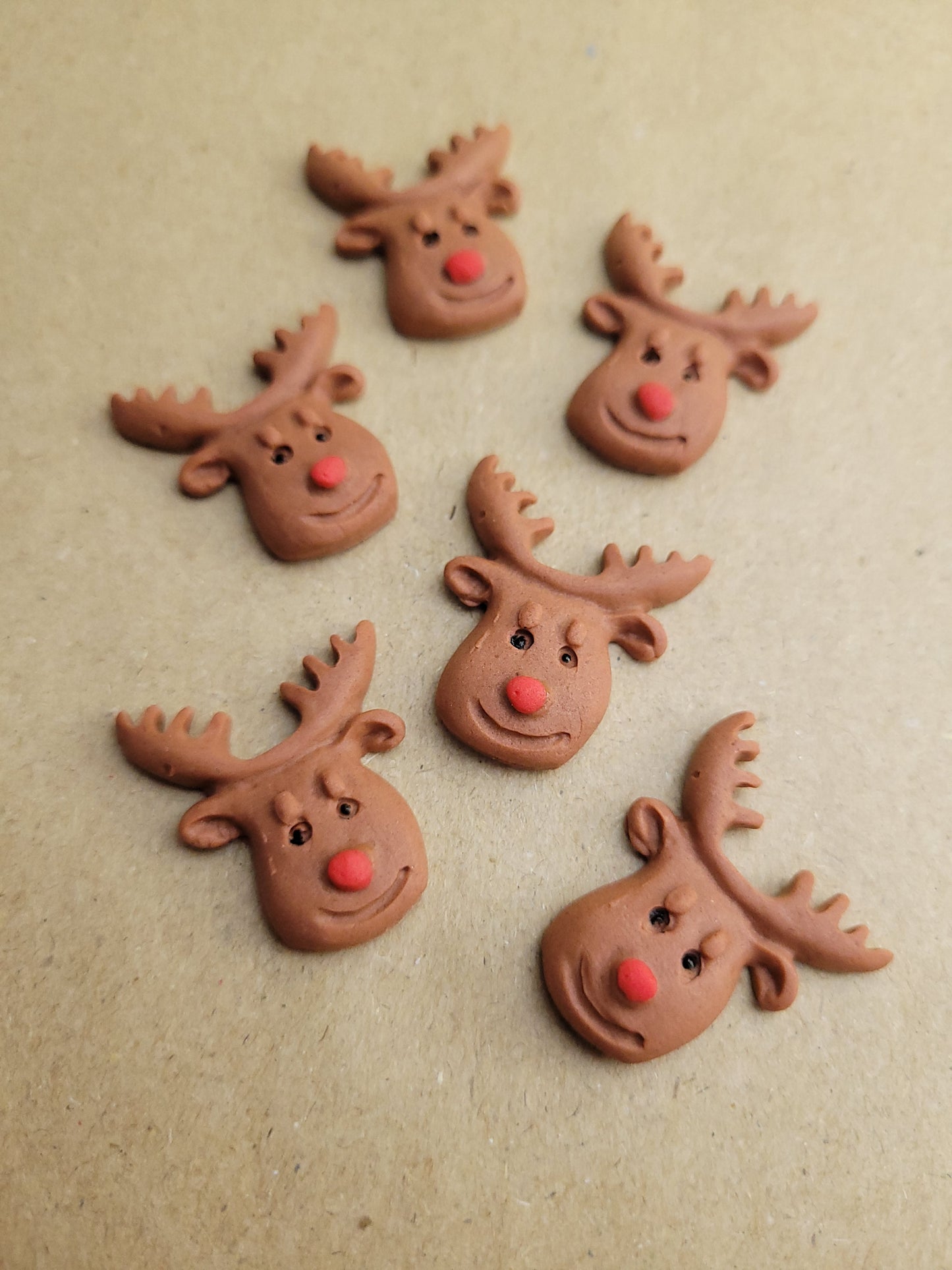 Christmas Reindeers 6pcs Edible Cake Decorations