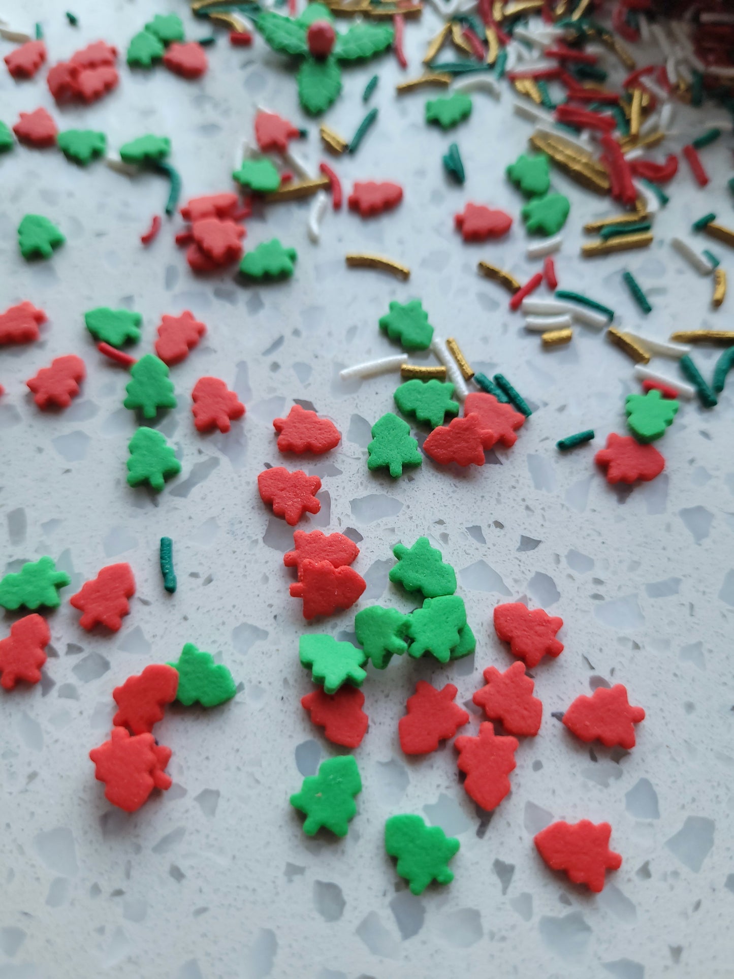 Confetti Cake Sprinkles Trees - Green & Red 20g