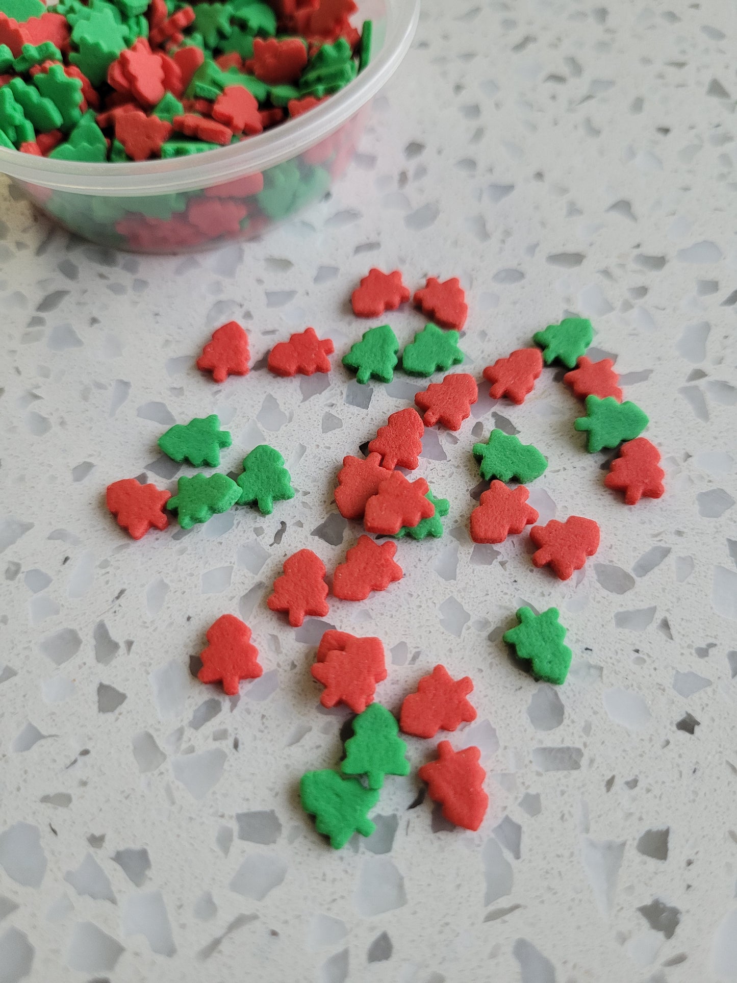 Confetti Cake Sprinkles Trees - Green & Red 20g