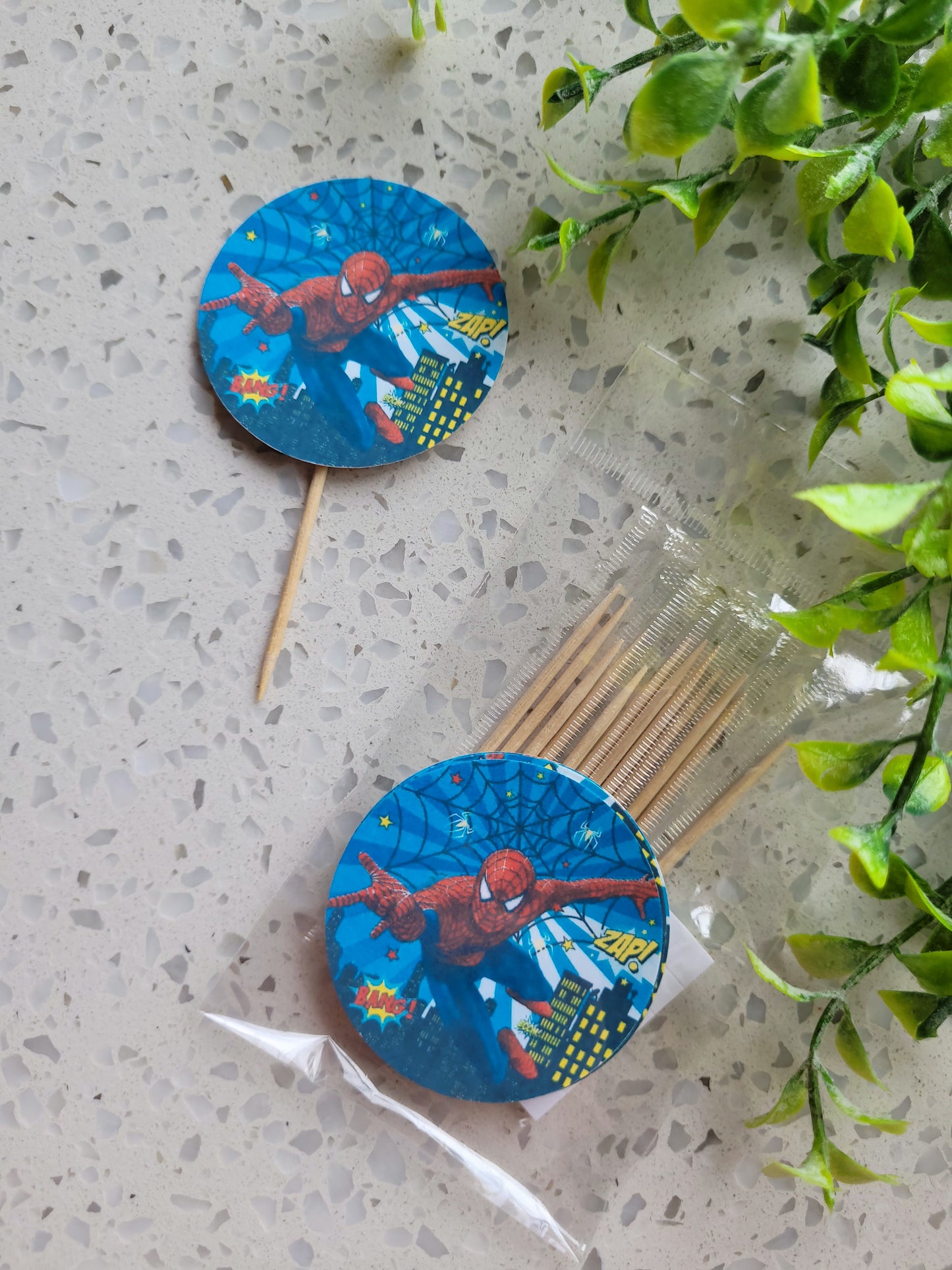 Paperboard Toppers Spiderman 12s #04