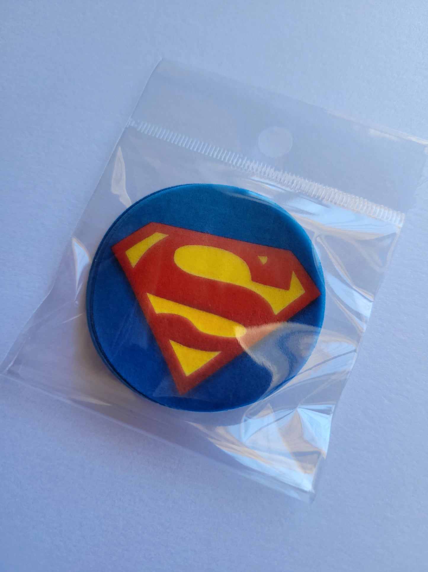Edible Wafer Paper Pre-cut Toppers Superman #01