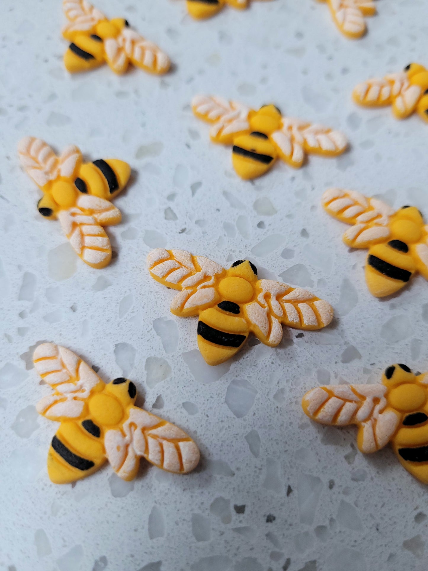Bee Theme Set 10pcs Edible Cake Decorations