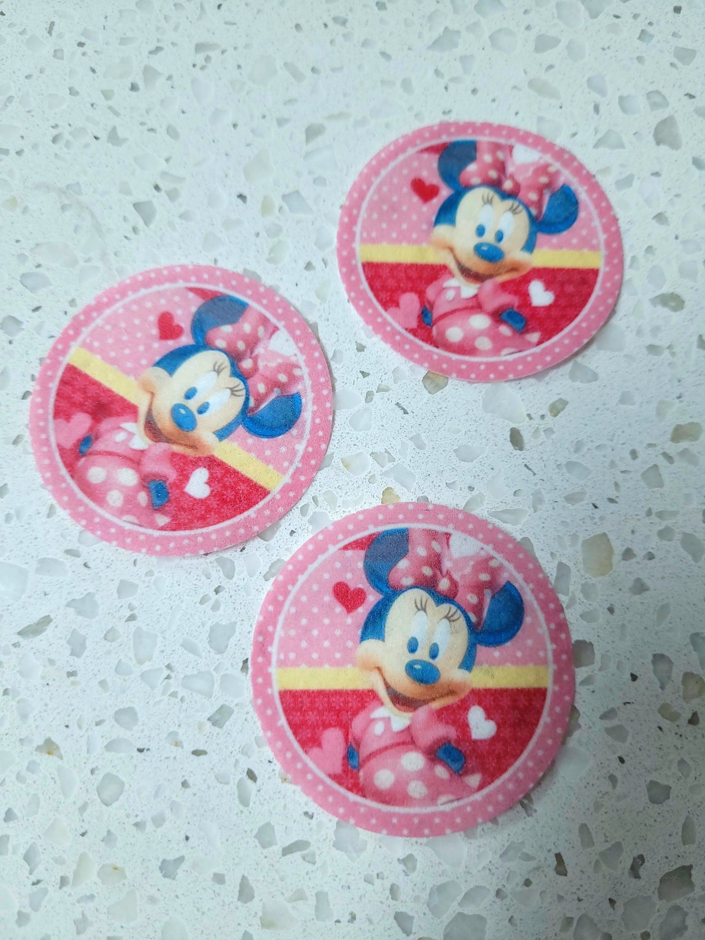 Edible Wafer Paper Pre-cut Toppers Minnie #01