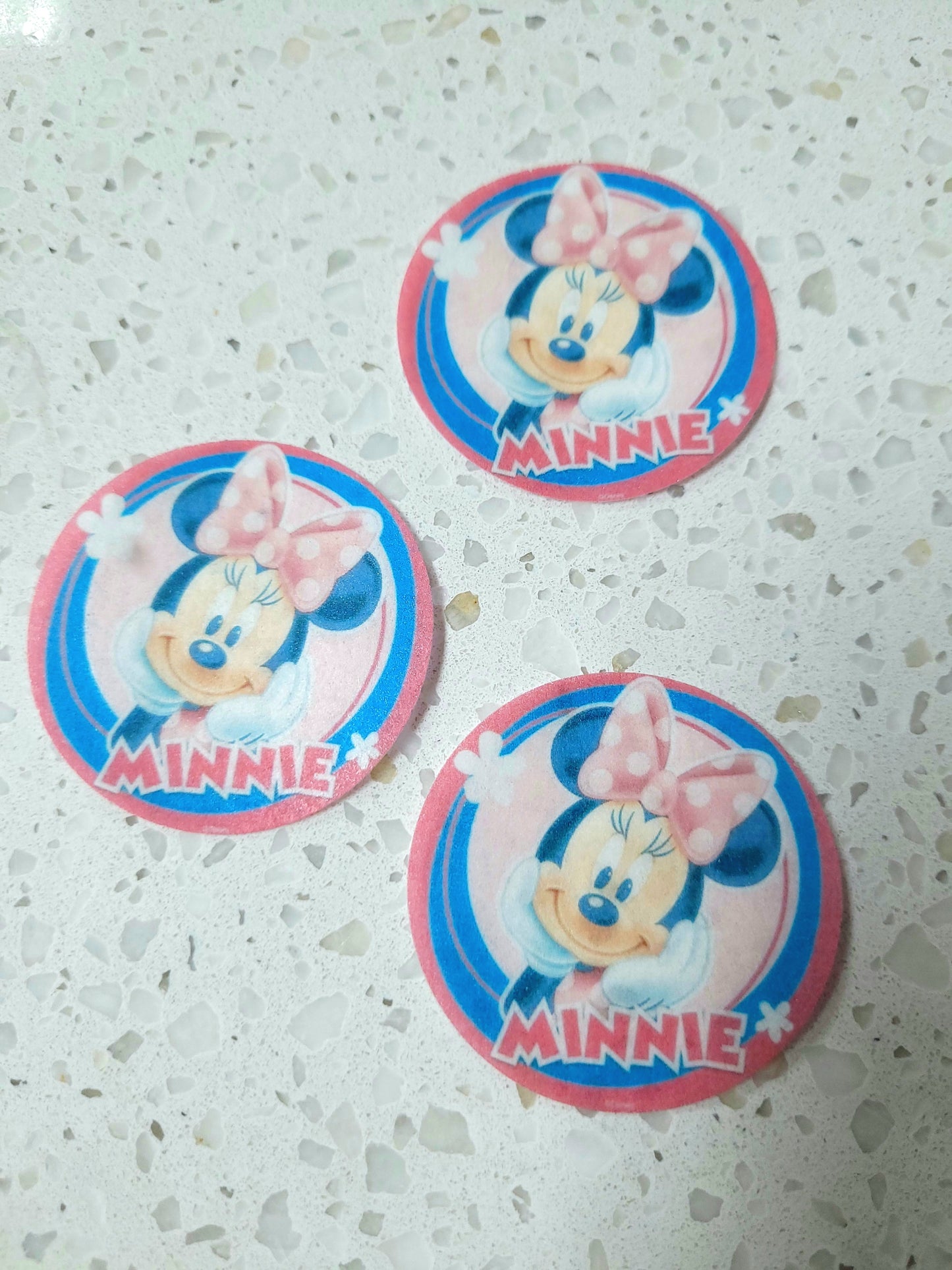 Edible Wafer Paper Pre-cut Toppers Minnie #02