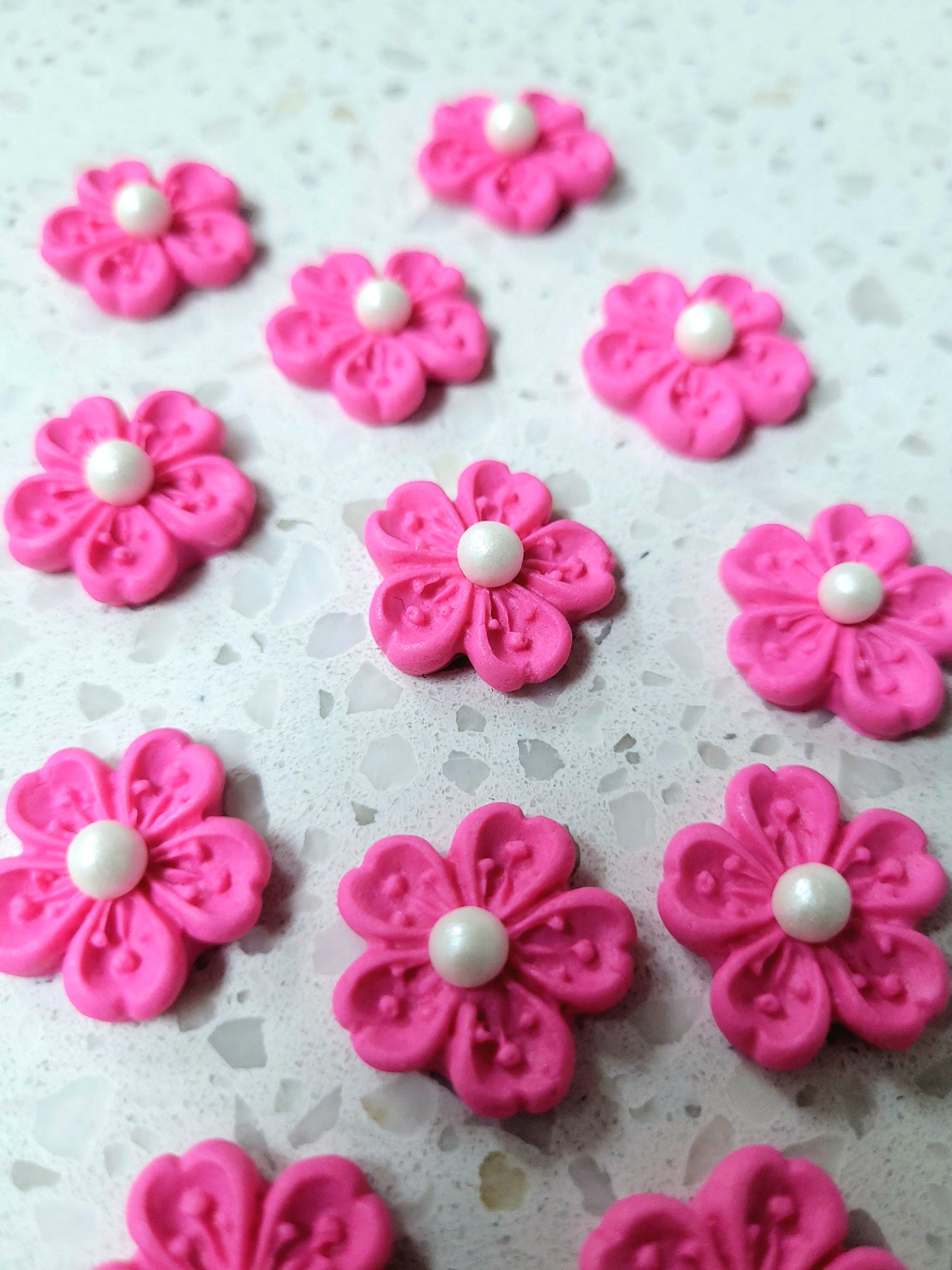 Cherry Blossom Flower - Pink 12pcs Edible Cake Decorations
