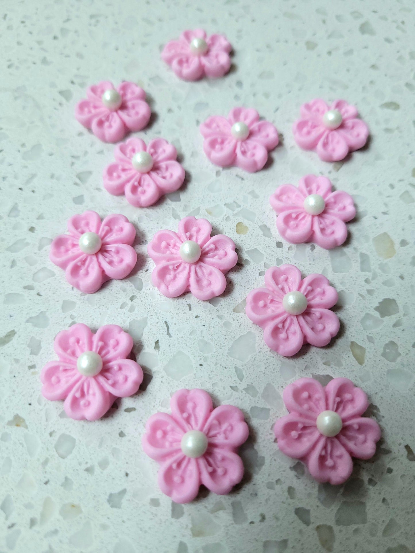 Cherry Blossom Flower - Pastel Pink 12pcs Edible Cake Decorations