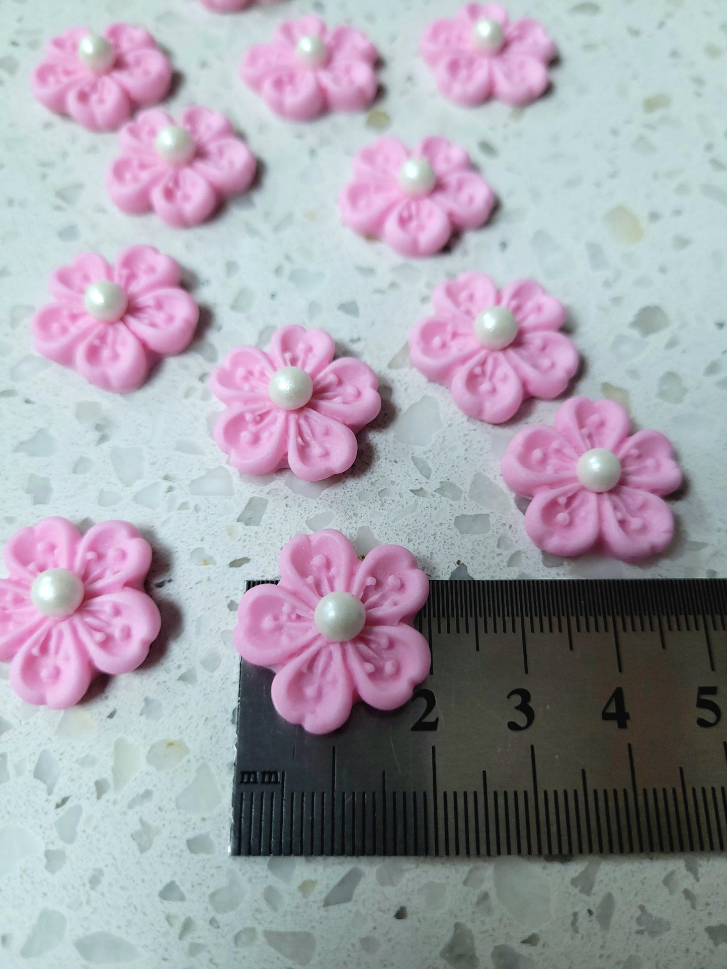 Cherry Blossom Flower - Pastel Pink 12pcs Edible Cake Decorations