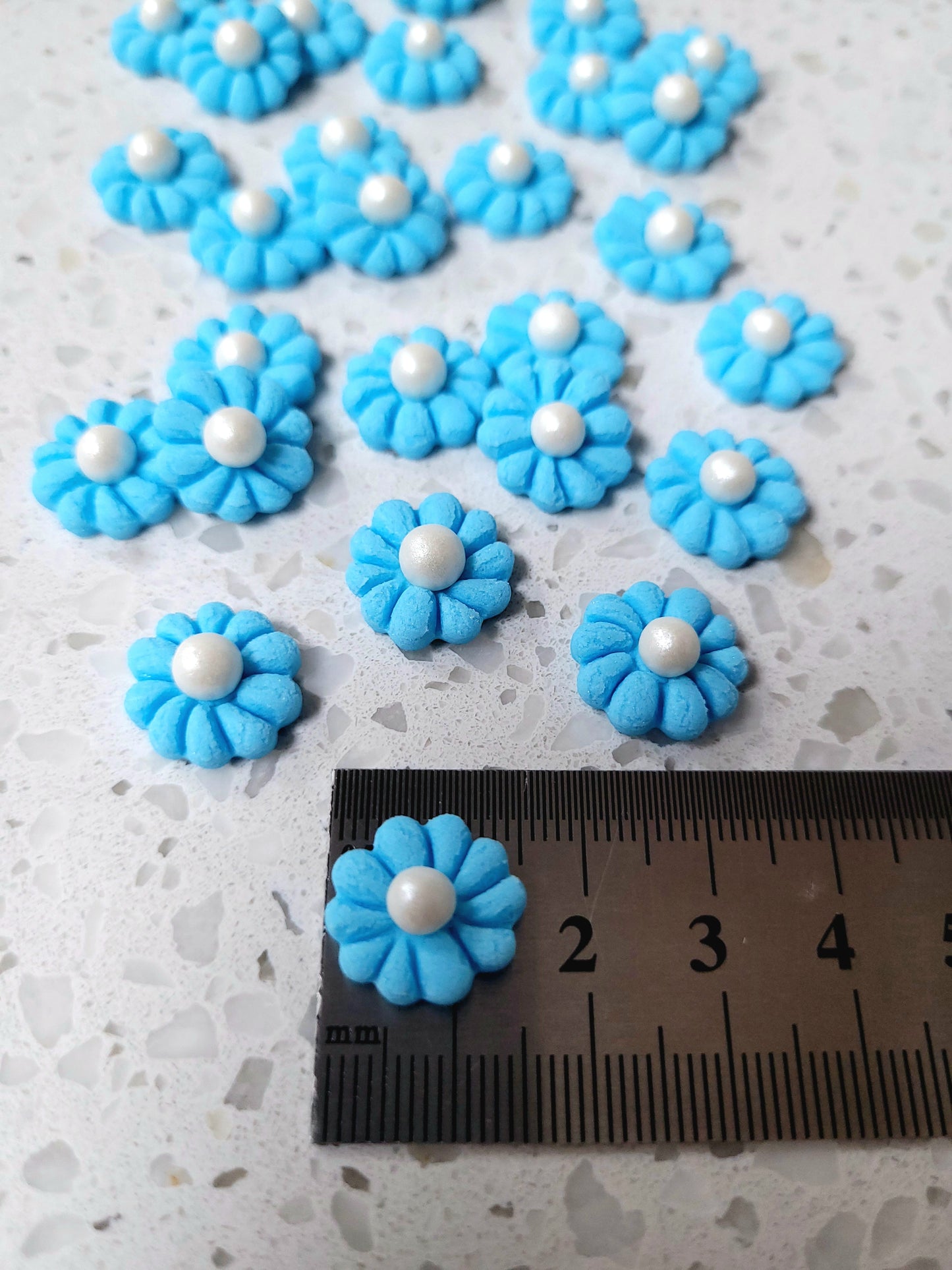 Mini Flower #01 - Pastel Blue 30pcs Edible Cake Decorations