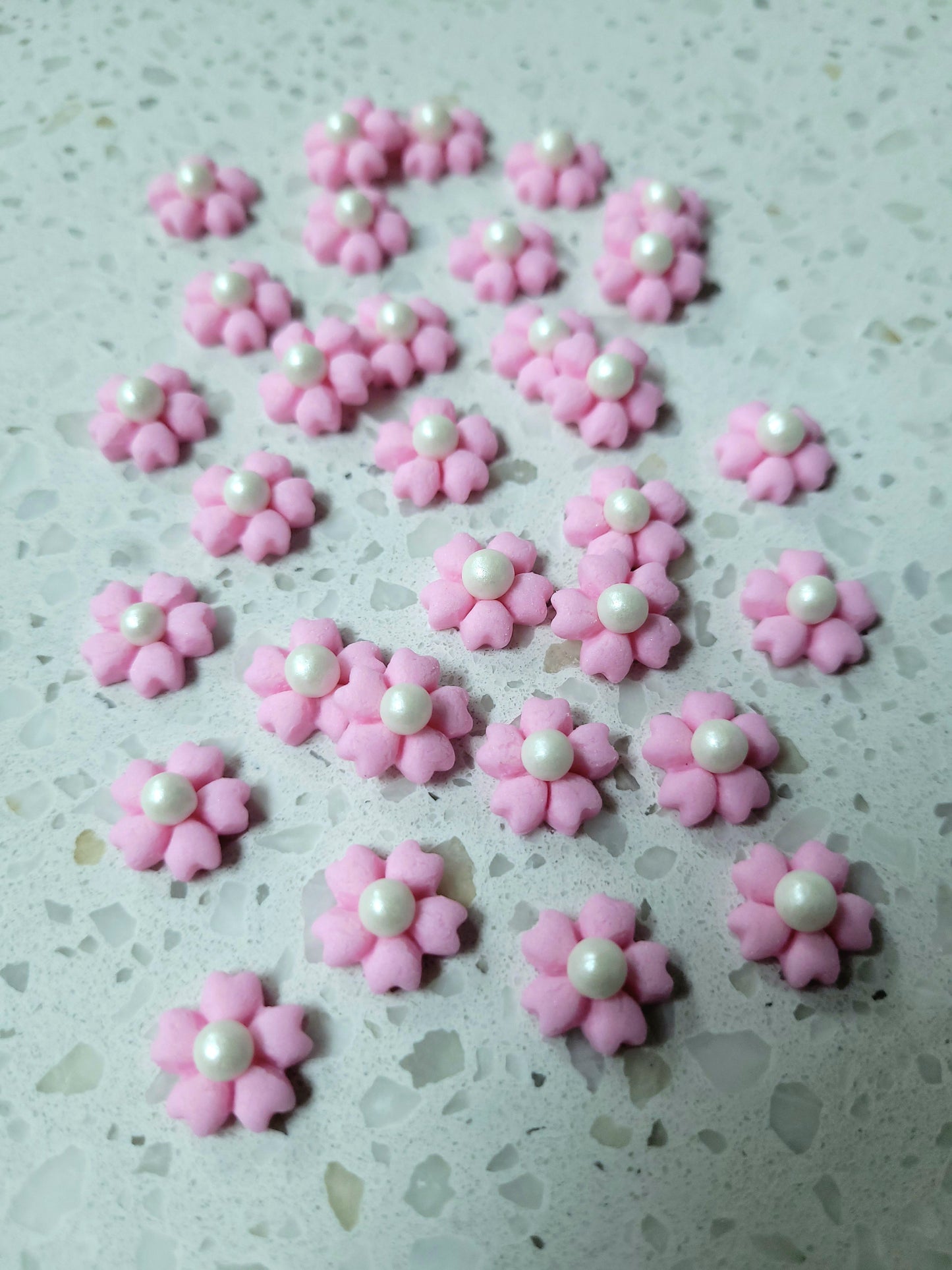 Mini Flower #02 - Pastel Pink 30pcs Edible Cake Decorations