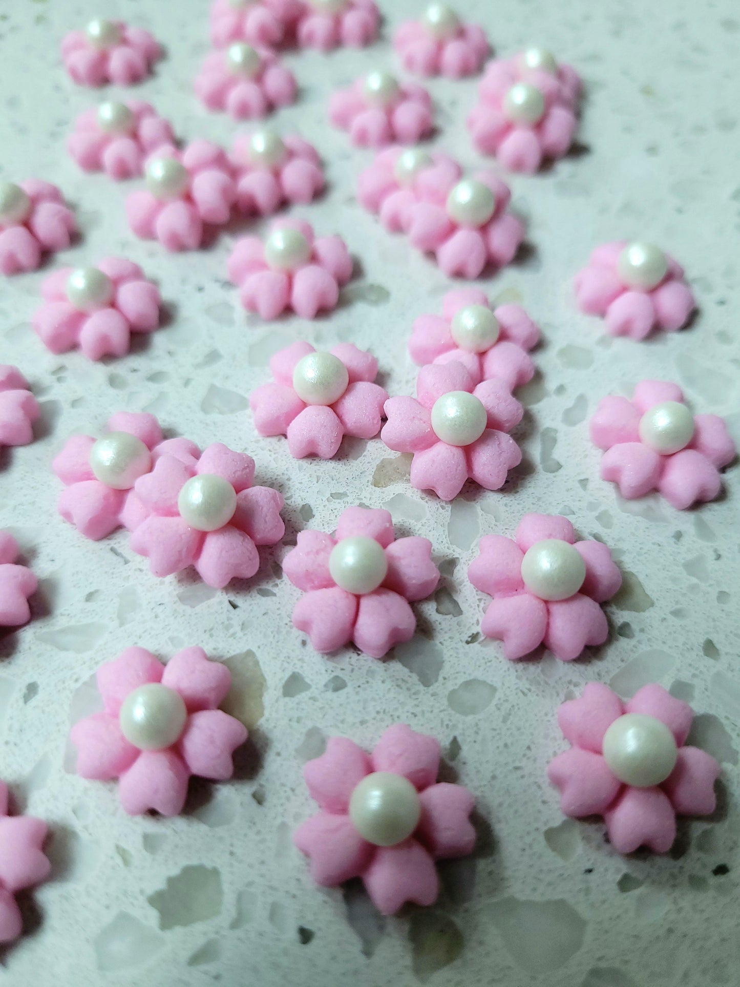 Mini Flower #02 - Pastel Pink 30pcs Edible Cake Decorations