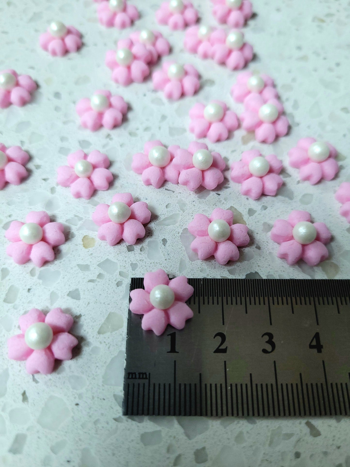 Mini Flower #02 - Pastel Pink 30pcs Edible Cake Decorations