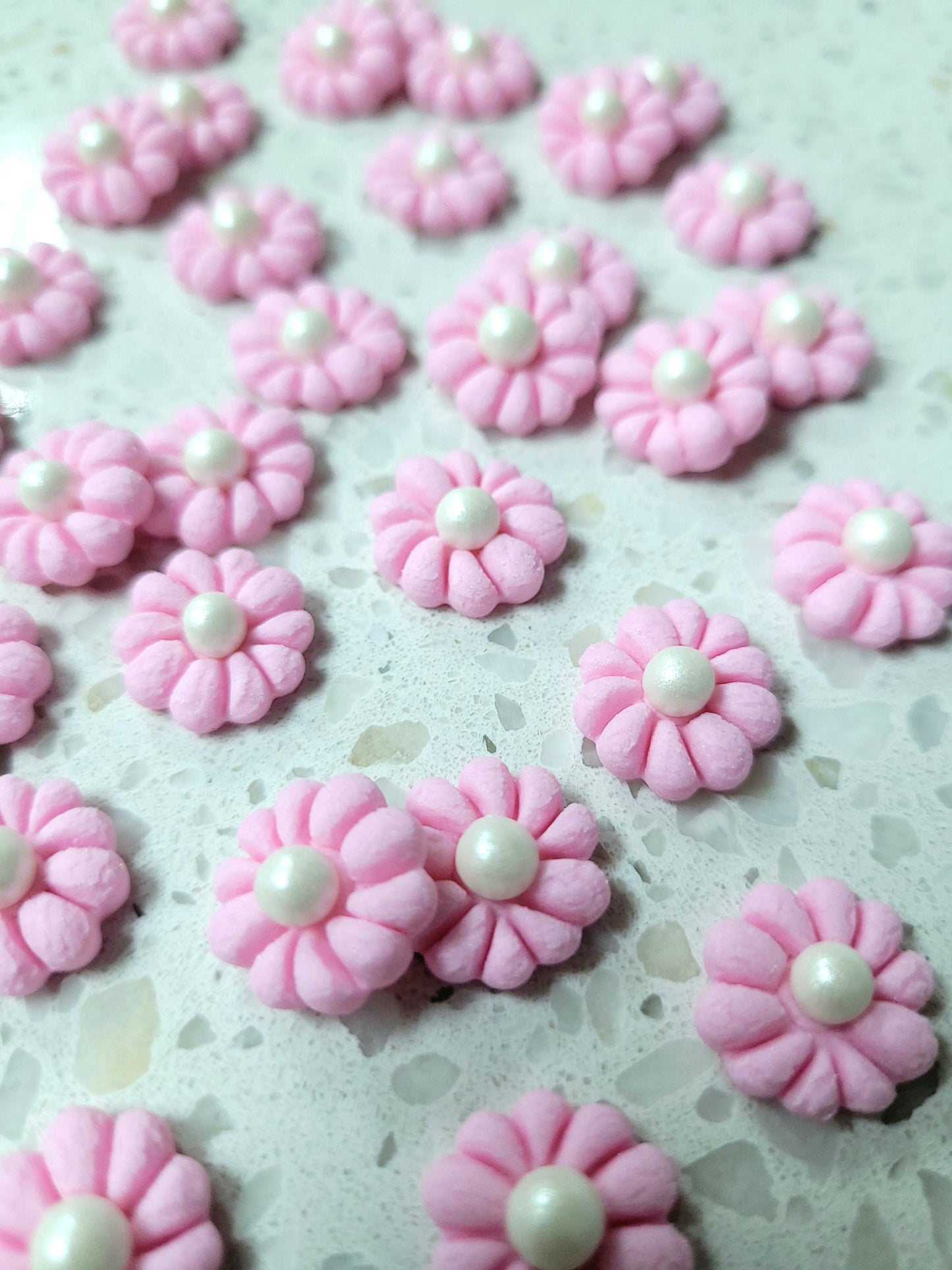 Mini Flower #01 - Pastel Pink 30pcs Edible Cake Decorations