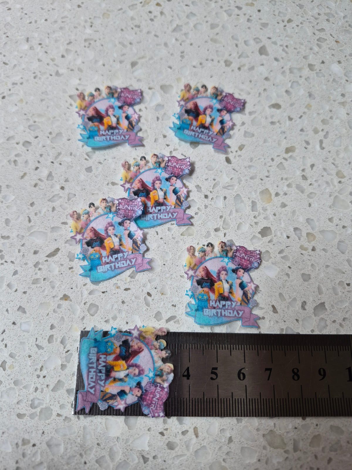 K Pop 03 Length 3.4cm Edible Wafer Paper Cutouts - Set of 6