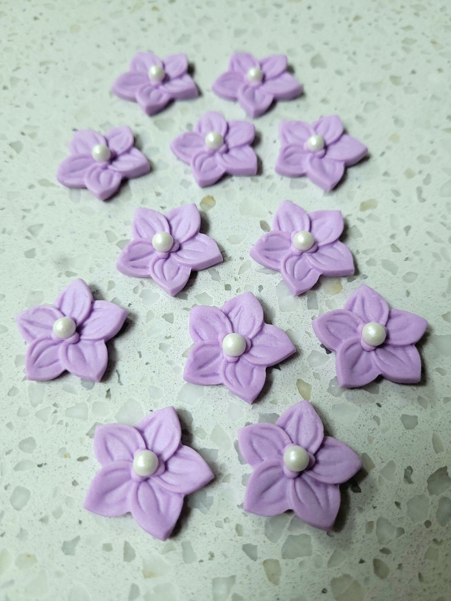 Flower 5 Petals - Pastel Purple 12pcs Edible Cake Decorations