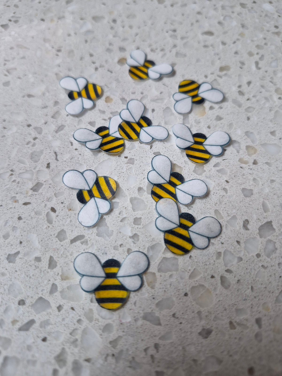 Bees 01 Length 2cm Edible Wafer Paper Cutouts - Set of 10