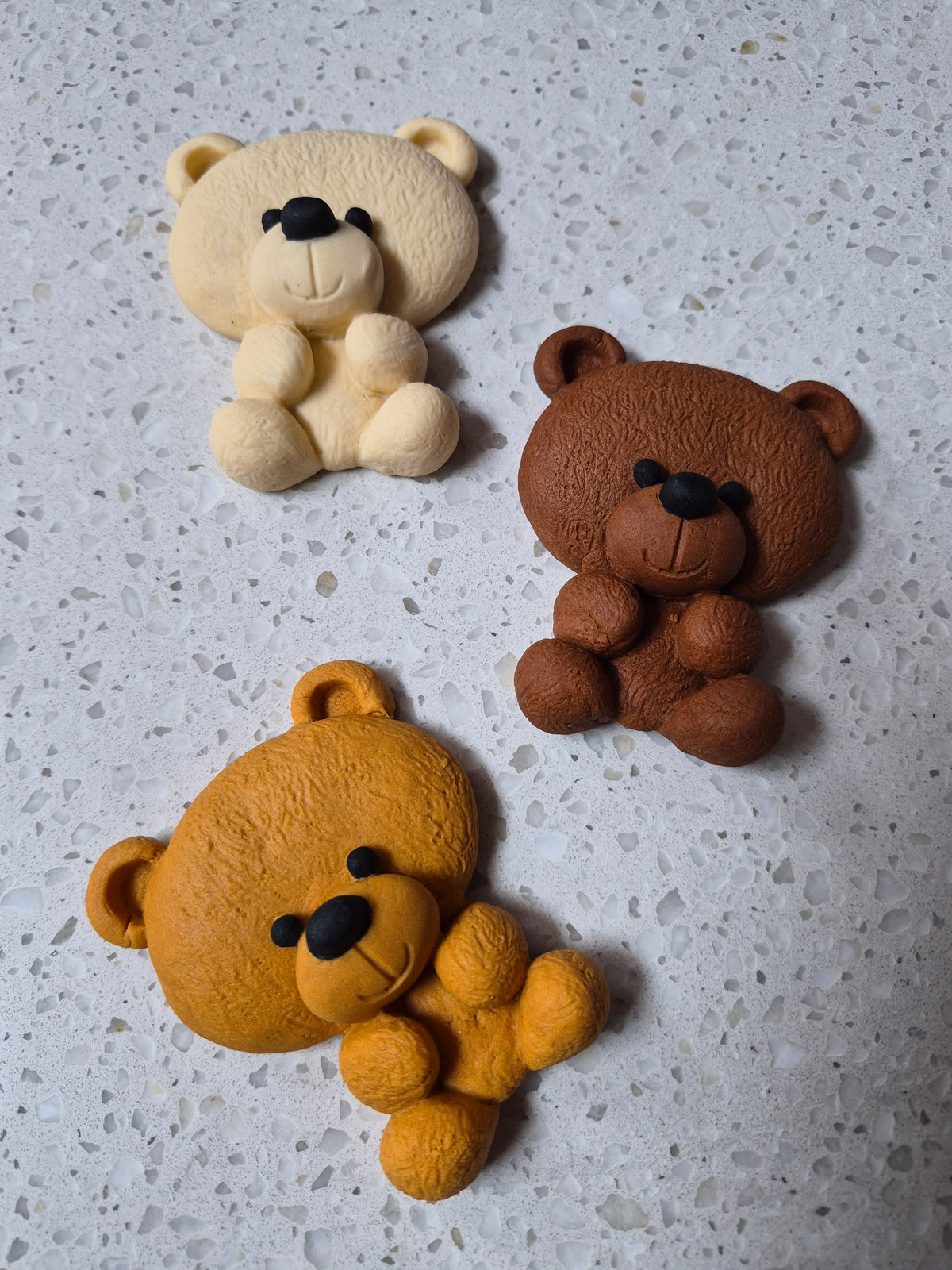 Bear Golden Brown 1pcs Edible Cake Decorations