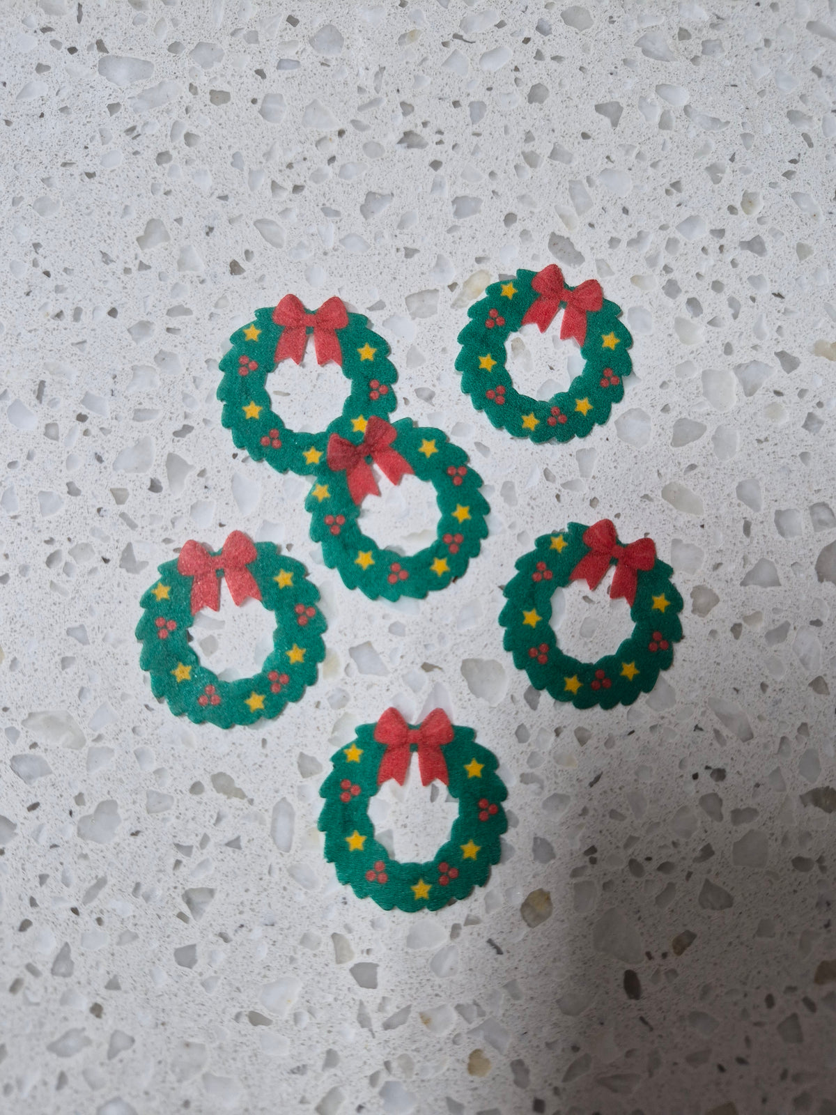 Christmas Wreath 01 Length 2.7cm Edible Wafer Paper Cutouts - Set of 6