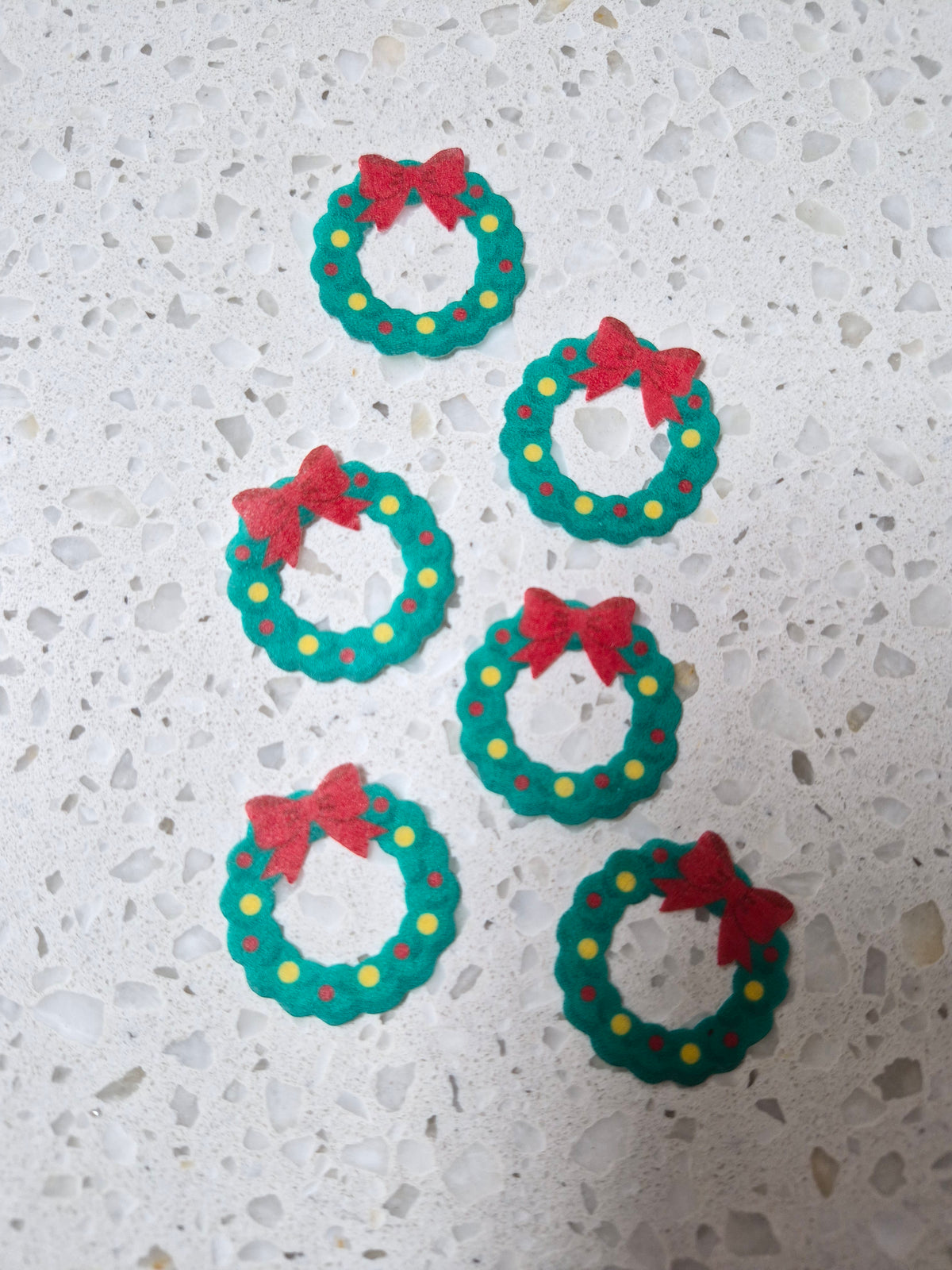 Christmas Wreath 02 Length 2.7cm Edible Wafer Paper Cutouts - Set of 6